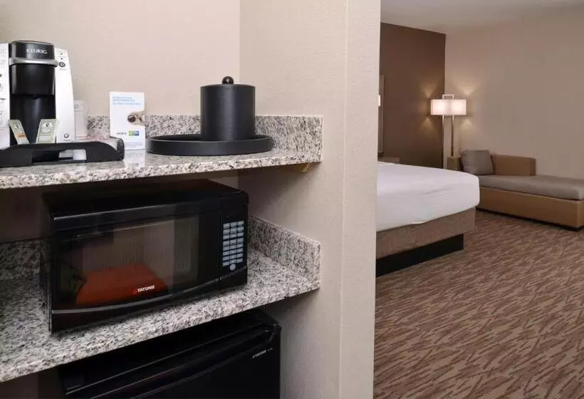 Standard-huone King-vuode, Holiday Inn Express & Suites Williams, An Ihg