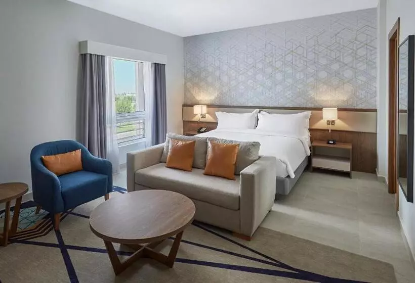سوئیت با تخت بزرگ, Holiday Inn Tabuk, An Ihg