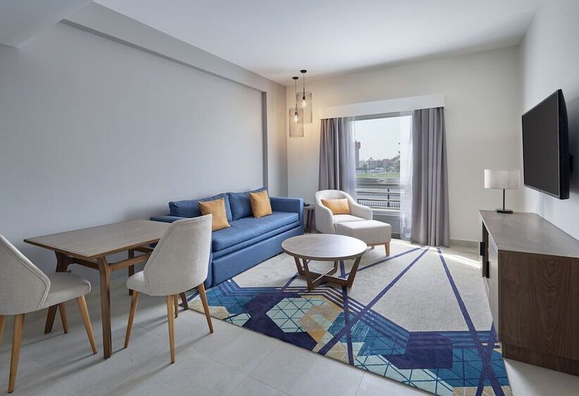 سوئیت برای معلولان, Holiday Inn Tabuk, An Ihg