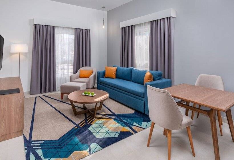 سوئیت برای معلولان, Holiday Inn Tabuk, An Ihg