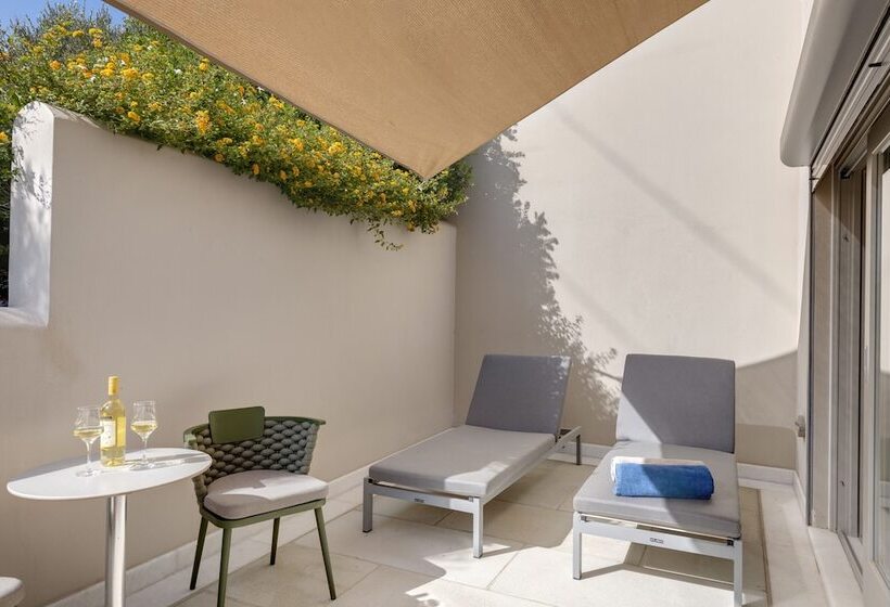 Люкс, Kouros Art