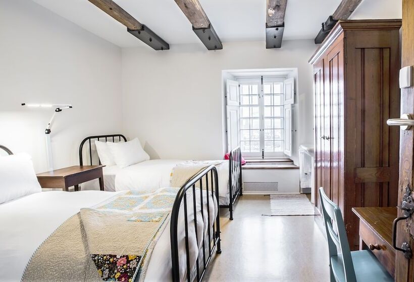 اتاق استاندارد با سرویس بهداشتی مشترک, Monastere Des Augustines