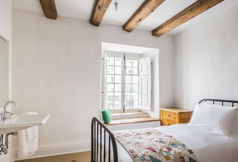 اتاق استاندارد با سرویس بهداشتی مشترک, Monastere Des Augustines