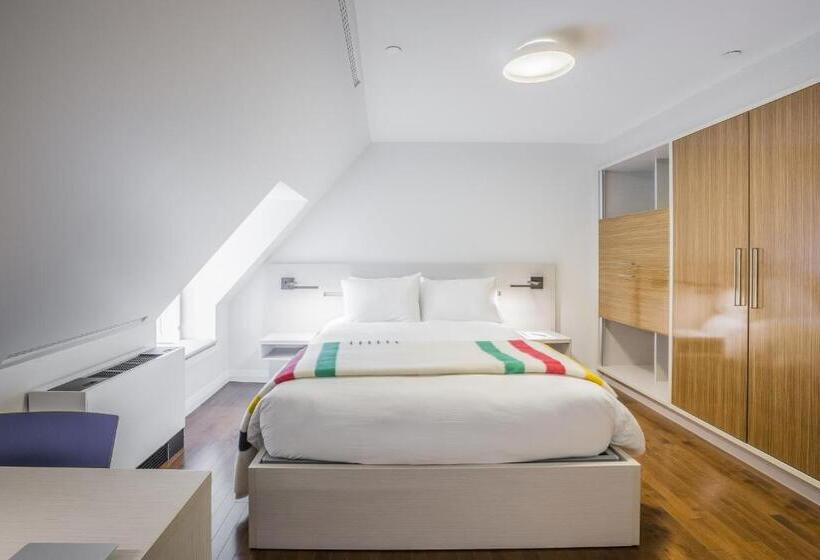 اتاق سوپریور با تخت بزرگ, Monastere Des Augustines