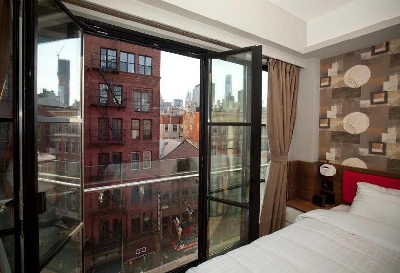 스탠다드 룸 킹사이즈 침대, Nobleden