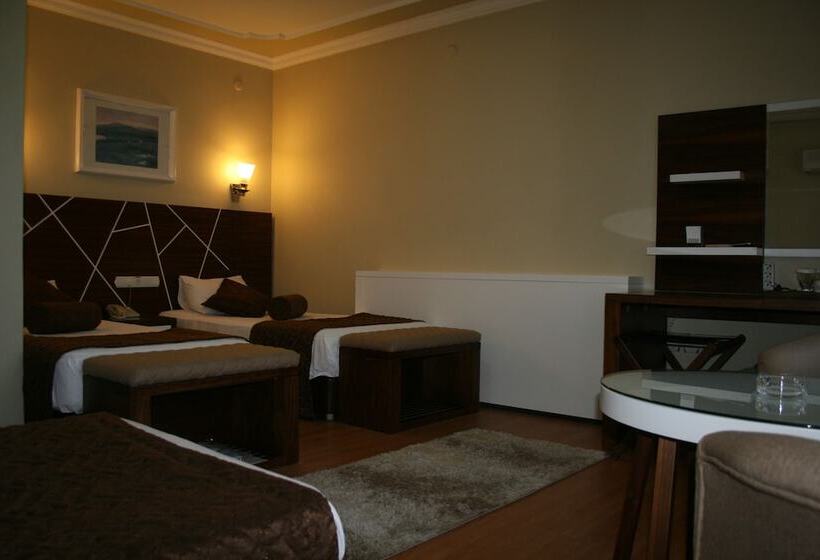 Standard-huone Puutarhanäkymä, Nysa