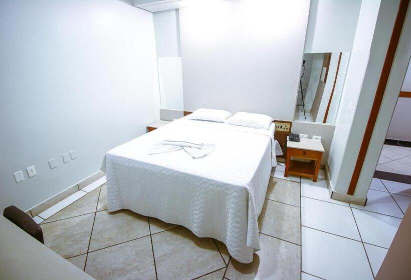 4인용 스탠다드 룸, Piloes Palace