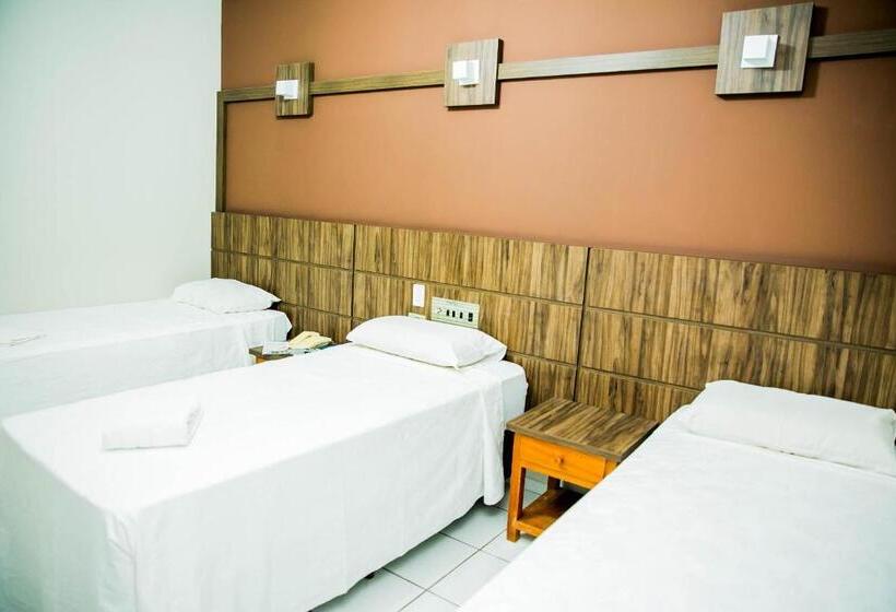 스탠다드 트리플 룸, Piloes Palace