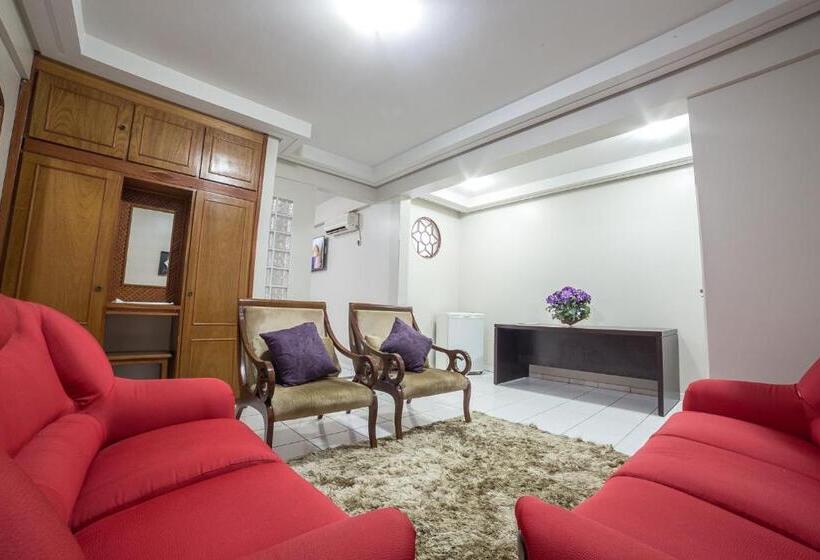 스위트, Piloes Palace