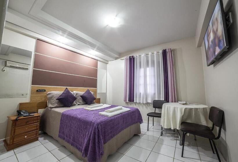 스위트, Piloes Palace