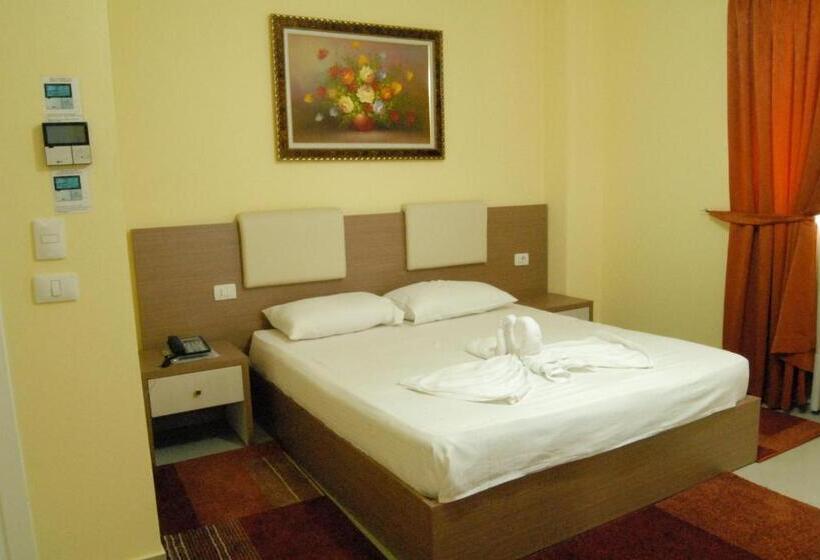 标准间, Relax City Center