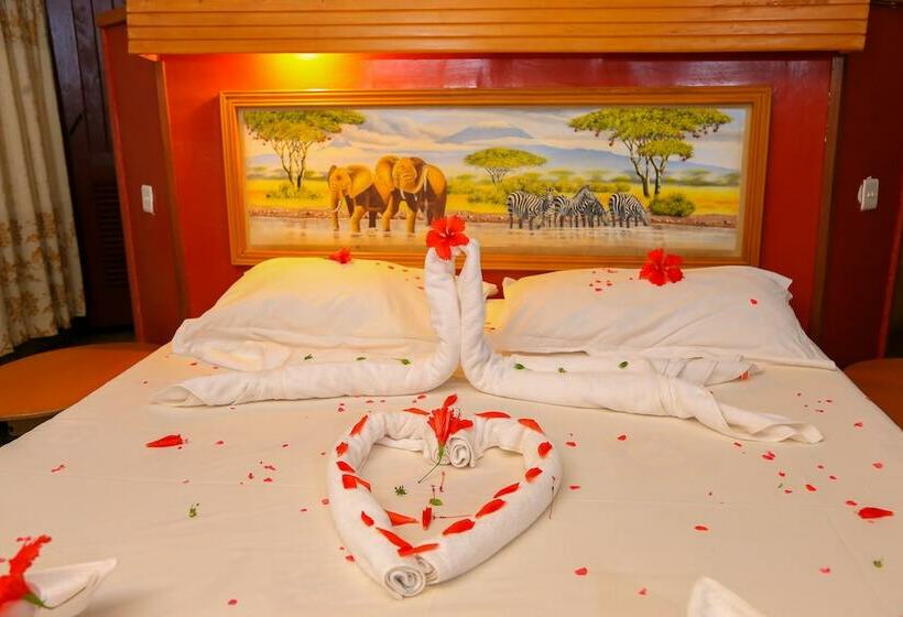 اتاق استاندارد یک نفره, Sentrim Amboseli Lodge