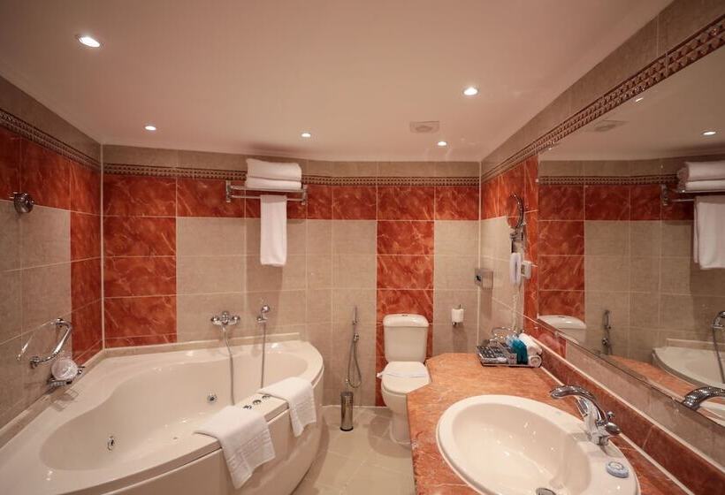 سوئیت پریمیوم, Sunrise Alex Avenue