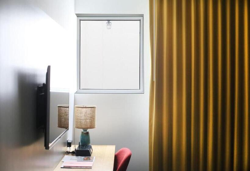 חדר דלוקס, The Durham