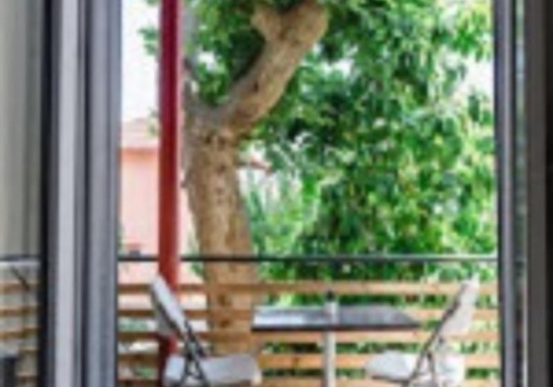 标准工作室, Ionian Paradise