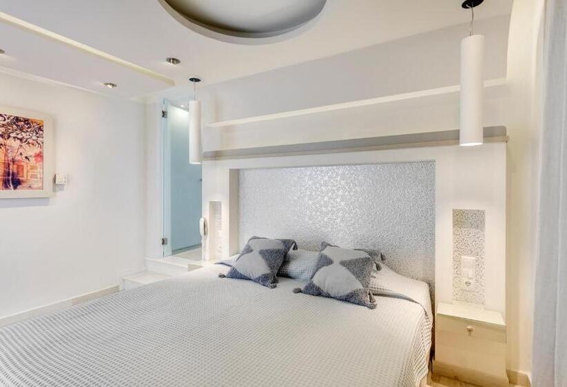 Люкс 2 Спальни, Kouros Art