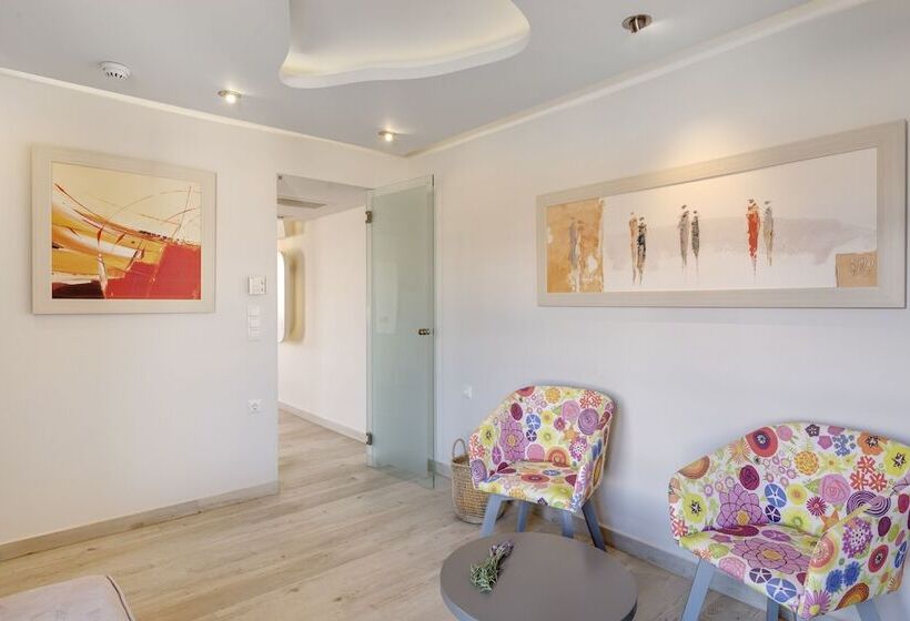 Люкс, Kouros Art