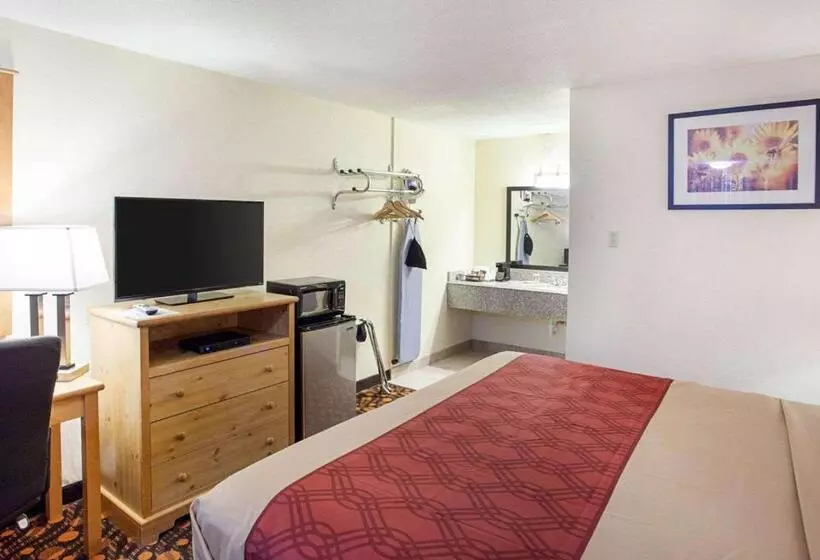 キングサイズベッドのスタンダードルーム, Econolodge Phillipsburg