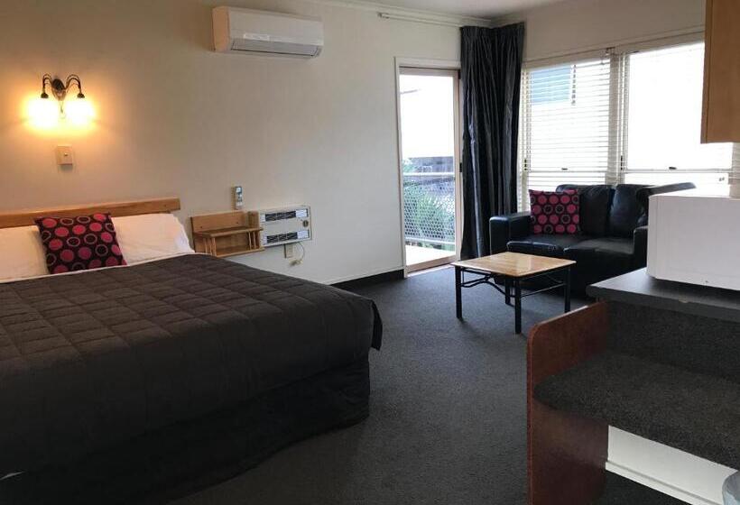 اتاق استاندارد, Pacific Harbour Motor Inn