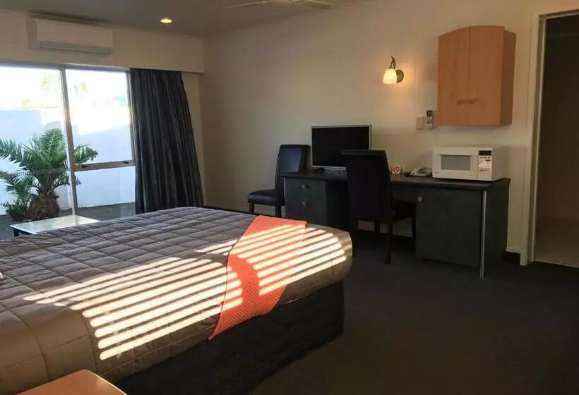 اتاق استاندارد, Pacific Harbour Motor Inn