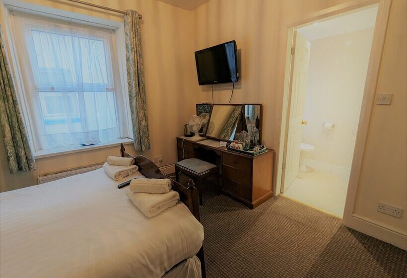 غرفة ديلوكس, The Senarth