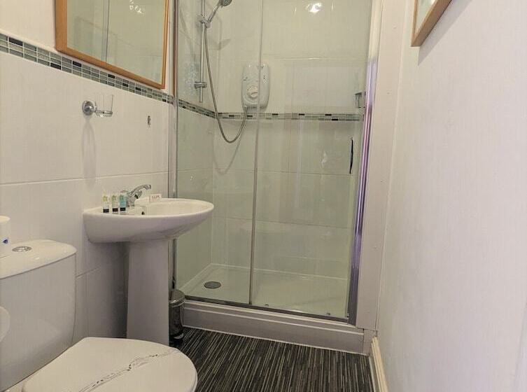 غرفة سوبيريور, The Senarth