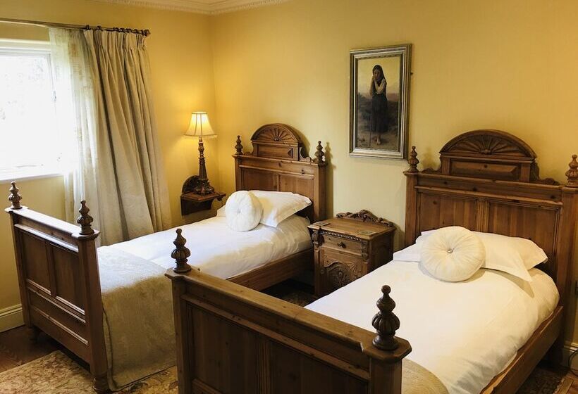 스탠다드 룸, Wolds Village