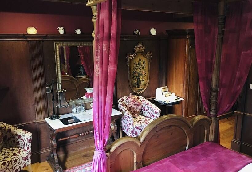 스탠다드 룸, Wolds Village