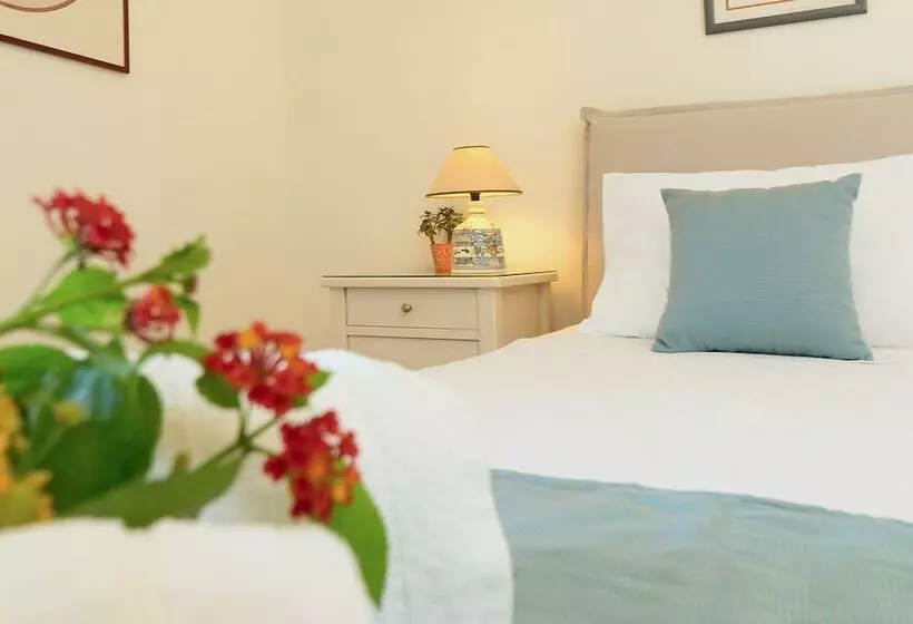 Chambre Standard, Perigiali