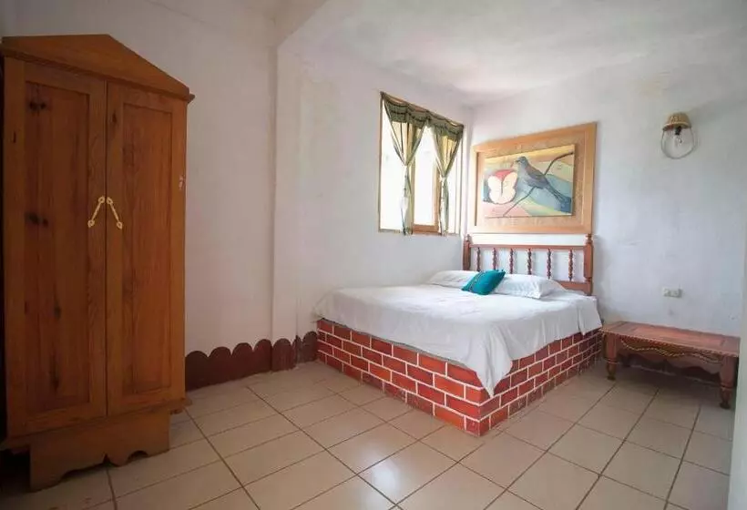 Standard Room, Eco Hotel Uxlabil Atitlan