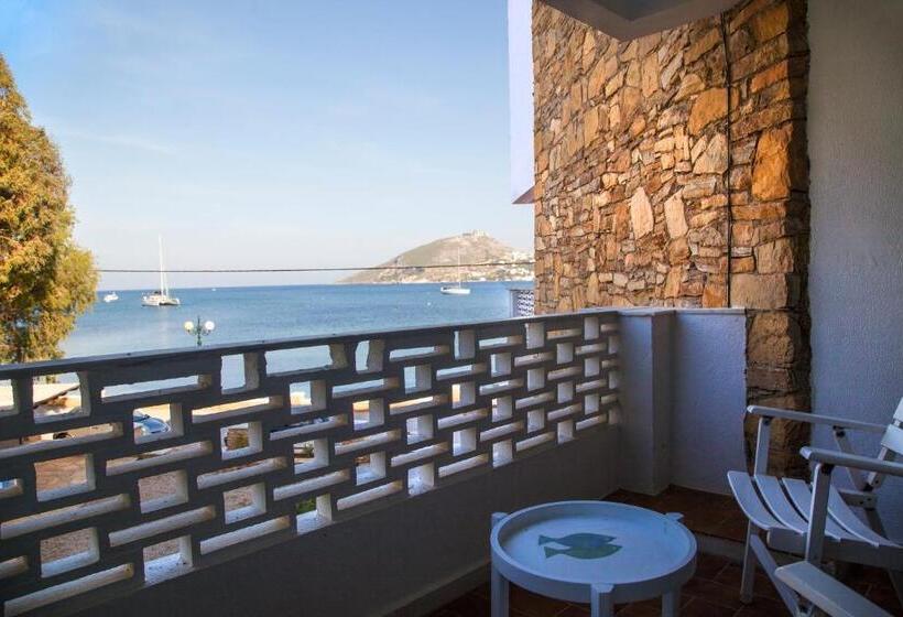 اتاق استاندارد با چشمانداز دریا, Alea Mare