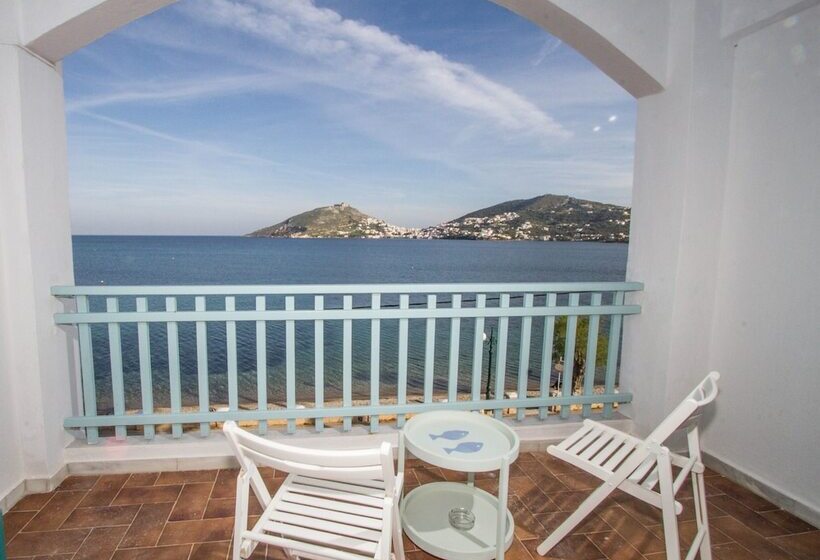 اتاق استاندارد با چشمانداز دریا, Alea Mare