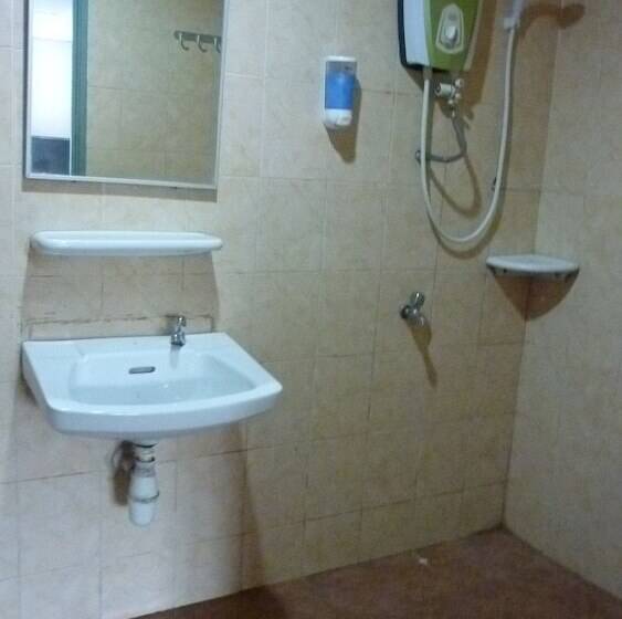 Трехместный Номер Deluxe, City Park Lodge