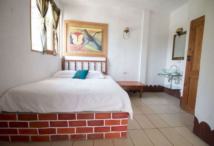 اتاق استاندارد, Eco Hotel Uxlabil Atitlan