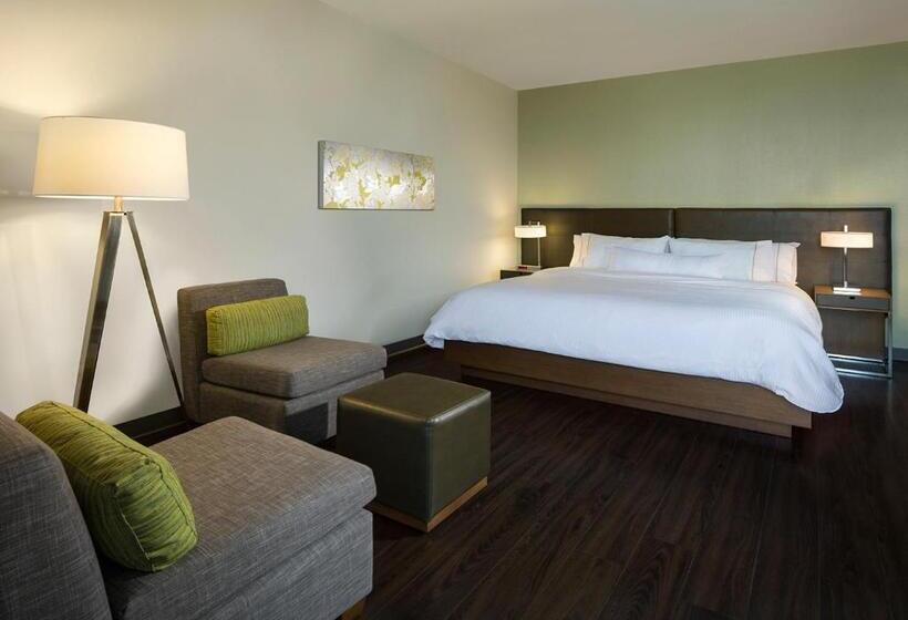 带大床的标准工作室, Element By Westin Vancouver Metrotown