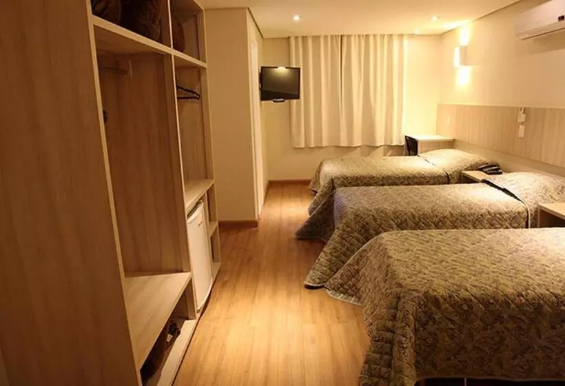 デラックストリプルルーム, Golden Hotel O Mais Central Pet Friendly