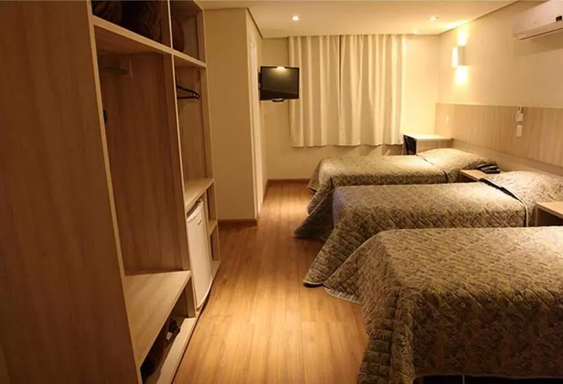デラックスの4人部屋, Golden Hotel O Mais Central Pet Friendly