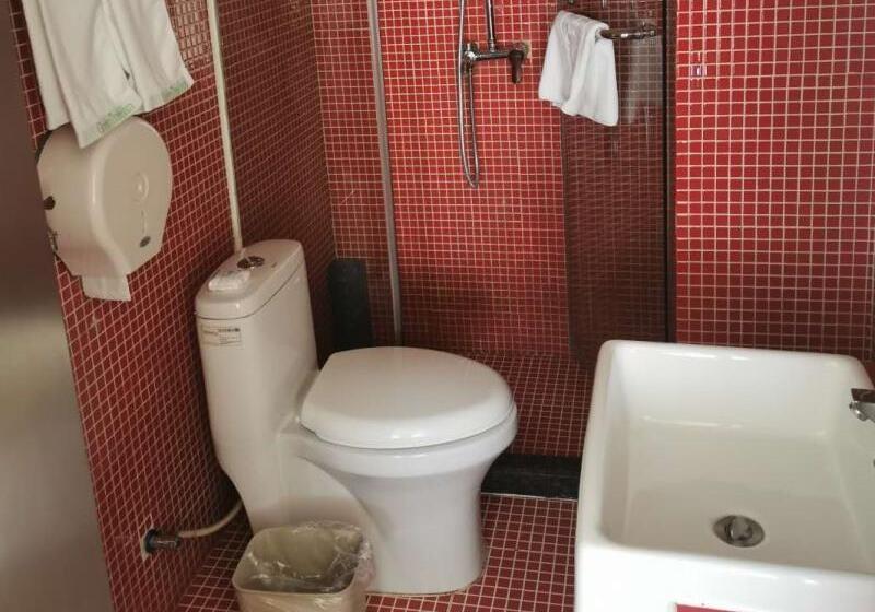 Номер Стандартный с Видом, Greentree Inn Weihai North Qingdao Road Express