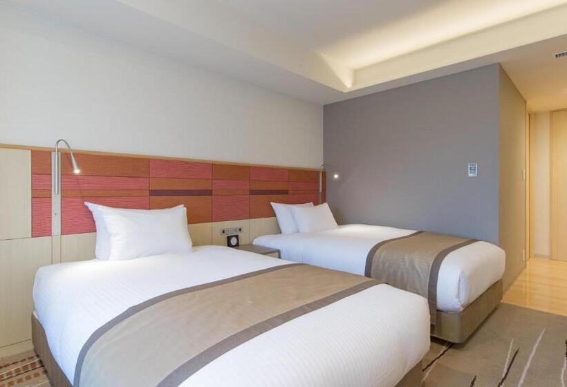 Номер Стандарт Трехместный, Jr Kyushu Hotel Blossom Hakata Central