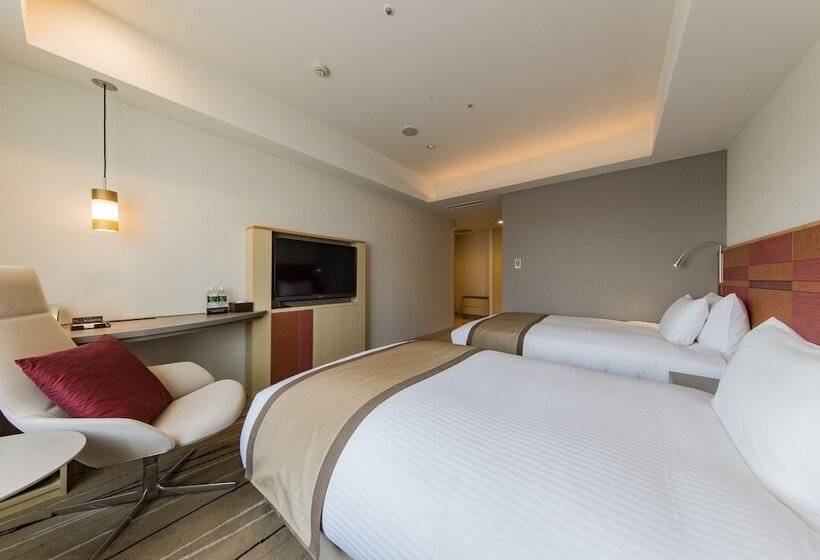 Номер Премиум, Jr Kyushu Hotel Blossom Hakata Central