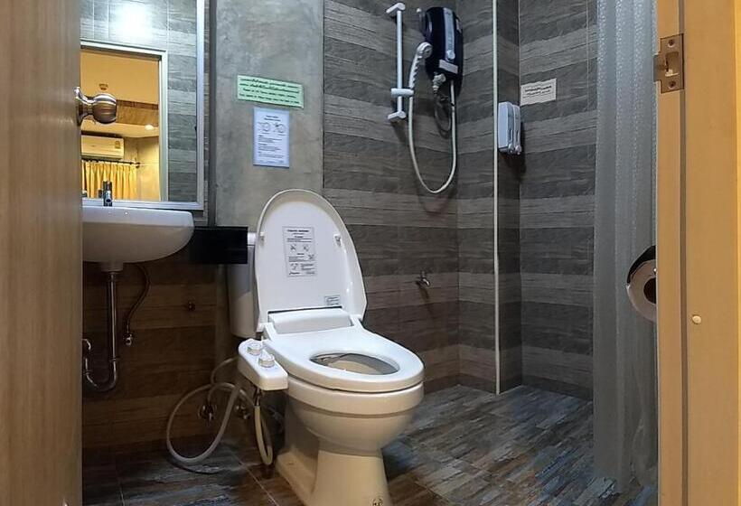 Juniorsviitti Puutarhanäkymä, Komol Residence Bangkok