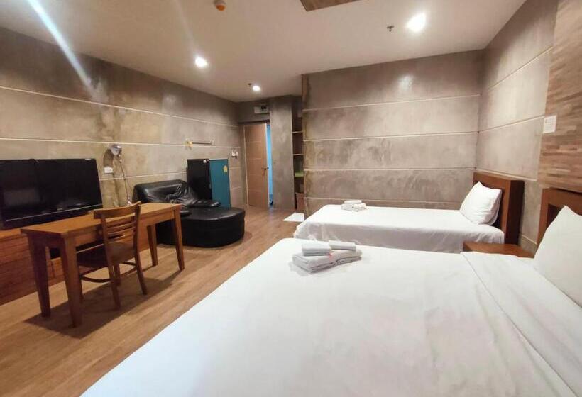 Juniorsviitti Puutarhanäkymä, Komol Residence Bangkok