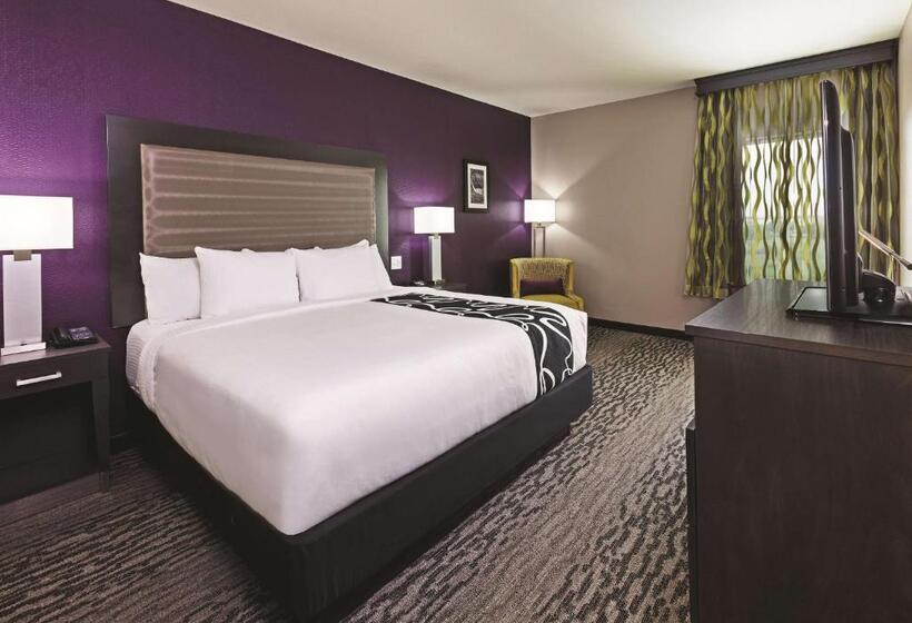 اتاق استاندارد با تخت بزرگ, La Quinta Inn & Suites By Wyndham College Station South