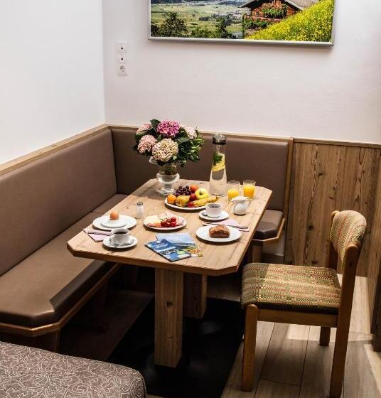 آپارتمان 1 خوابه, People S