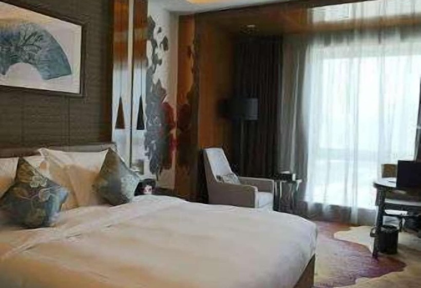جناح إدارى, Ramada Plaza Liuzhou Liudong