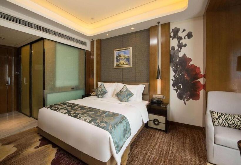 스탠다드 룸 킹사이즈 침대, Ramada Plaza Liuzhou Liudong