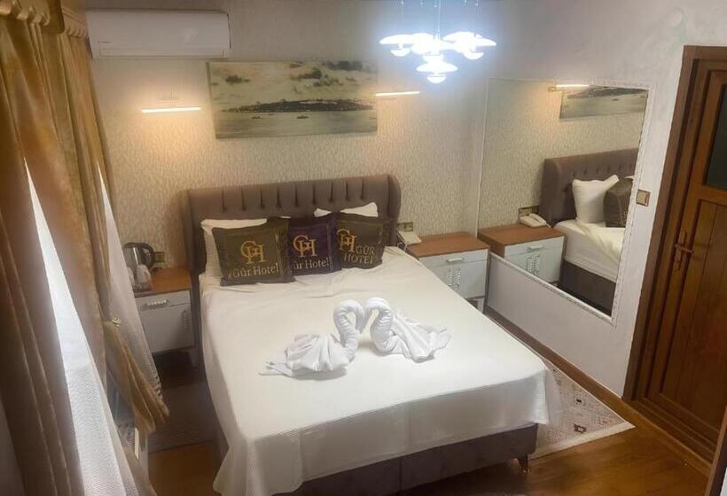 バスタブ付きスタンダードルーム, Royal Gur