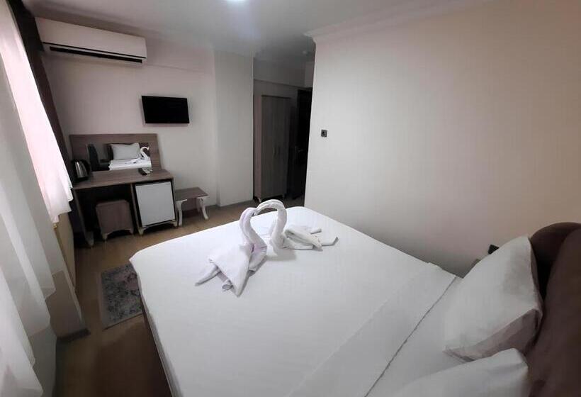 スタンダードルーム, Royal Gur