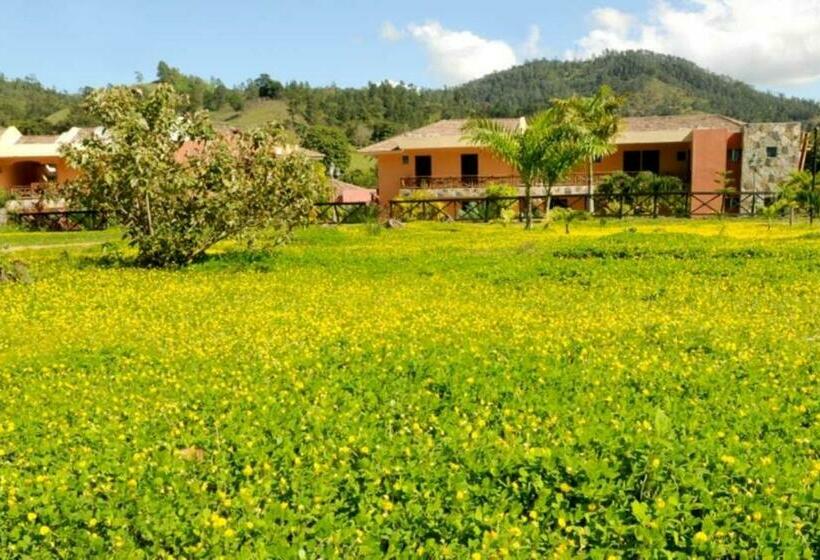 اتاق لوکس, Jarabacoa River Club & Resort