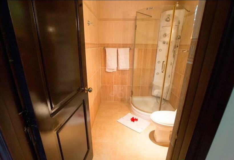 سوییت, Jarabacoa River Club & Resort